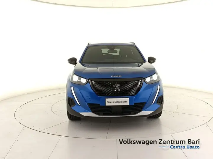 Peugeot 2008 2023 photo 3
