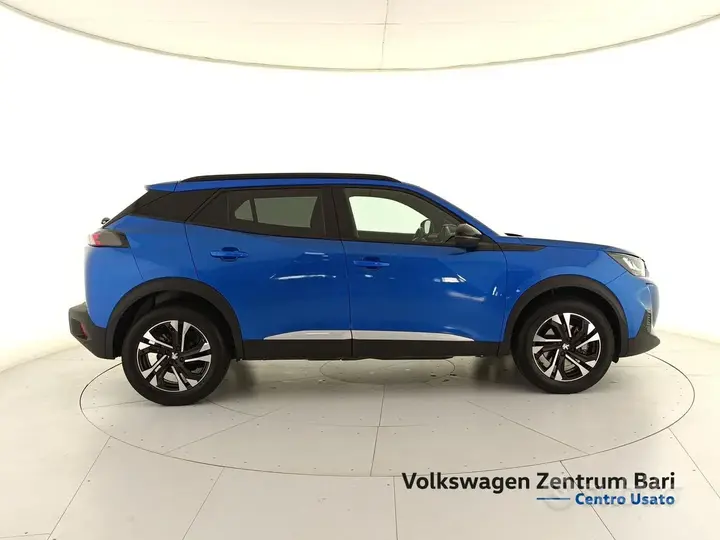 Peugeot 2008 2023 photo 5