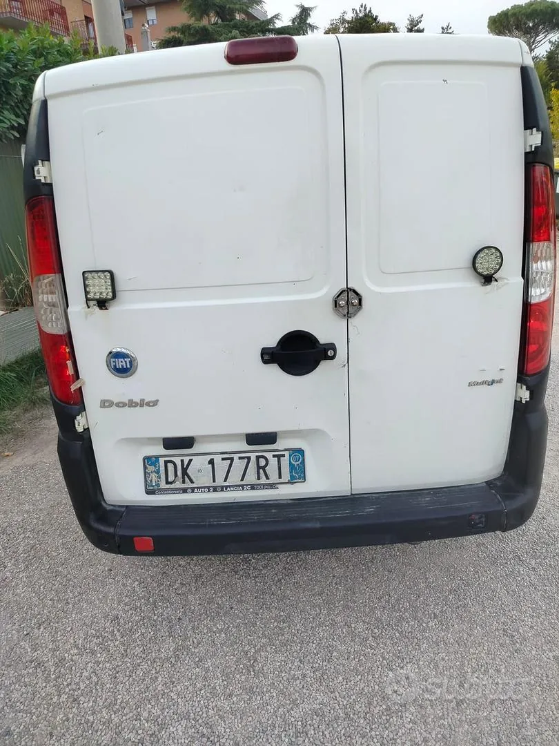 Fiat Doblo 2007 photo 2