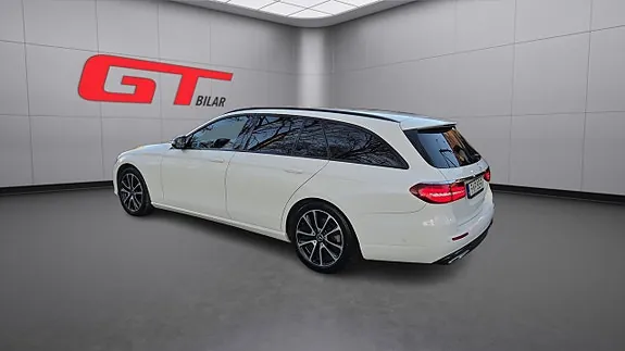 Mercedes-Benz E220 2018 photo 5