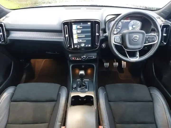 Volvo Xc40 2020 photo 3