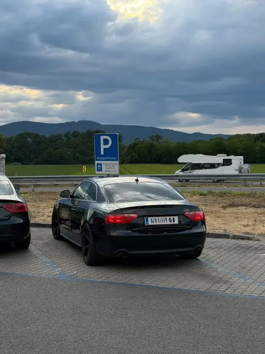Audi A5 2008 photo 3