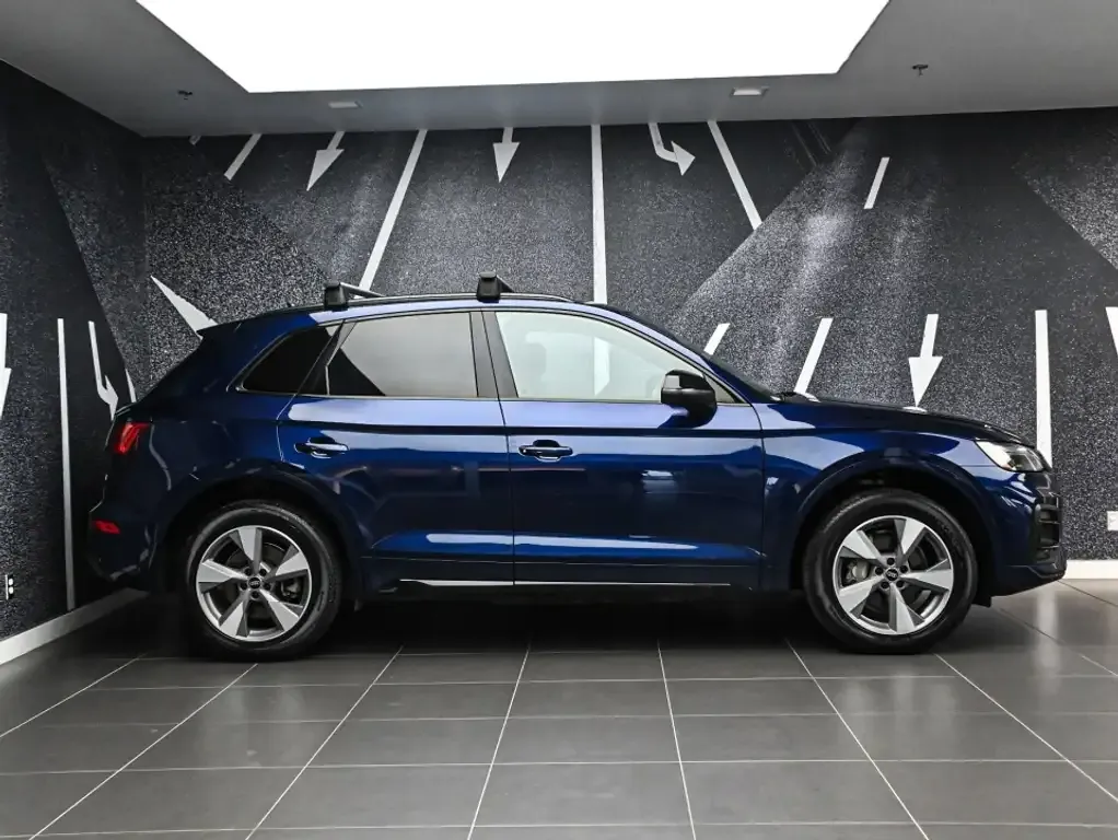 Audi Q5 2023 photo 3