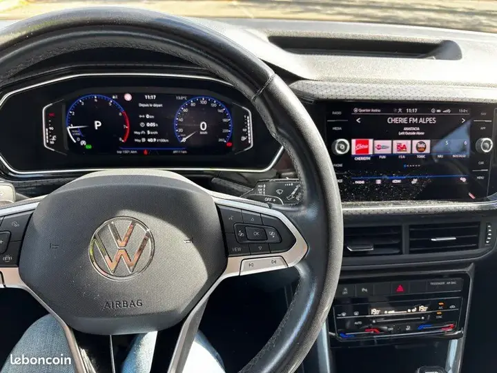 Volkswagen T-Cross 2022 photo 3
