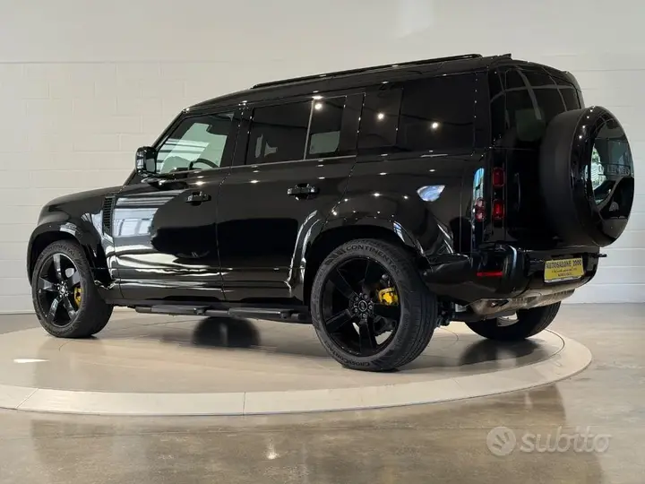 Land Rover Defender 2025 photo 3