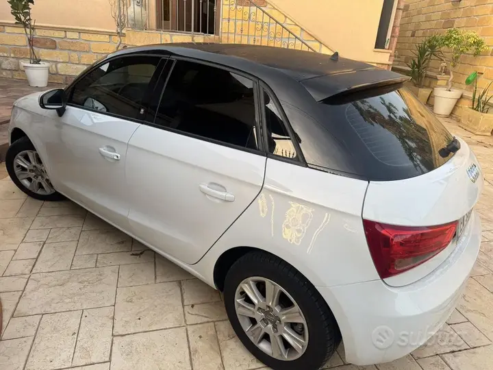 Audi A1 2014 photo 3