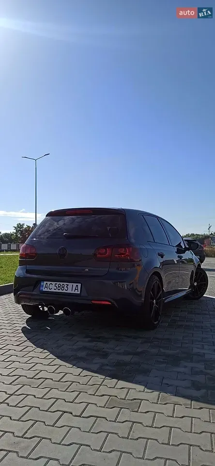 Volkswagen Golf 2009 photo 4