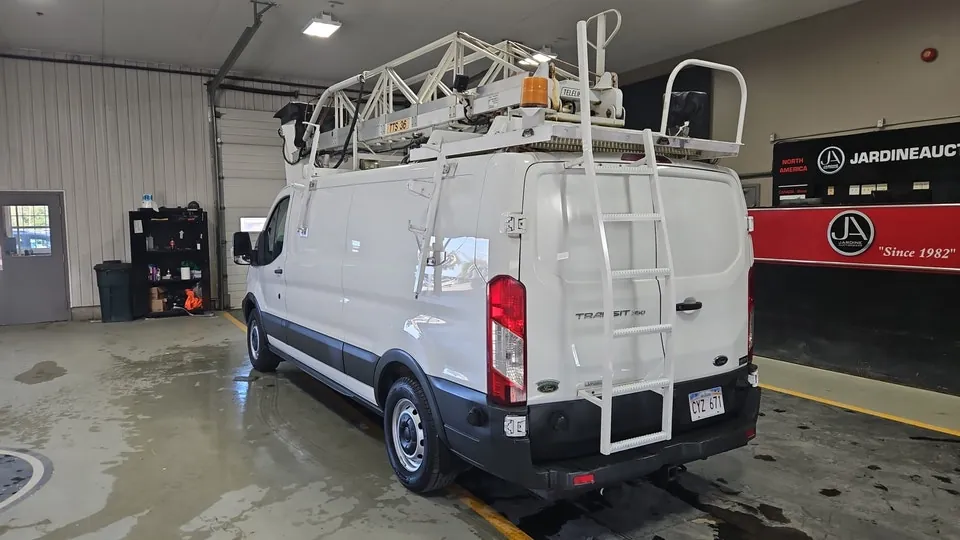 Ford Transit 2018 photo 3
