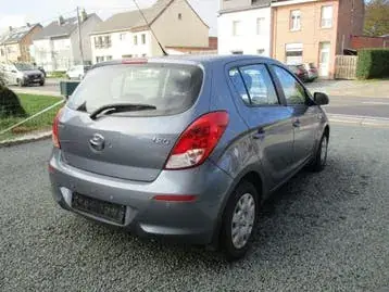 Hyundai I20 2013 photo 3