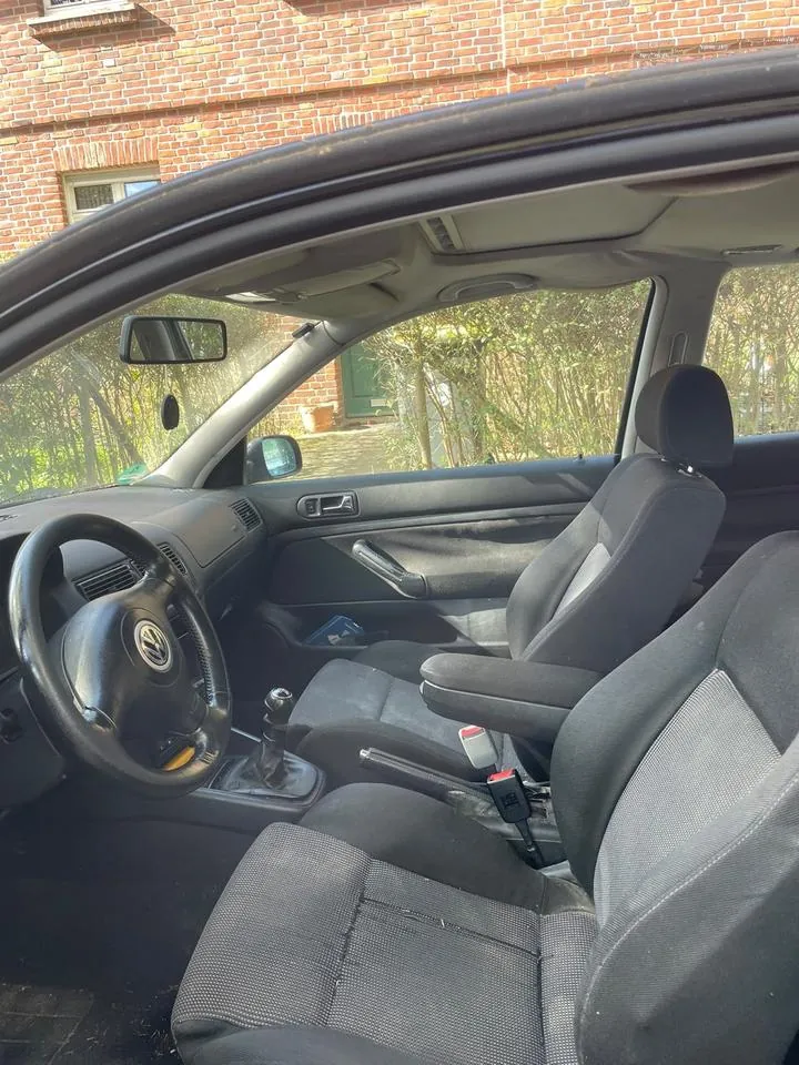 Volkswagen Golf 4