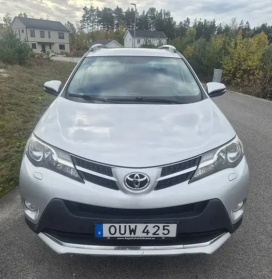 Toyota Rav4 2015 photo 2
