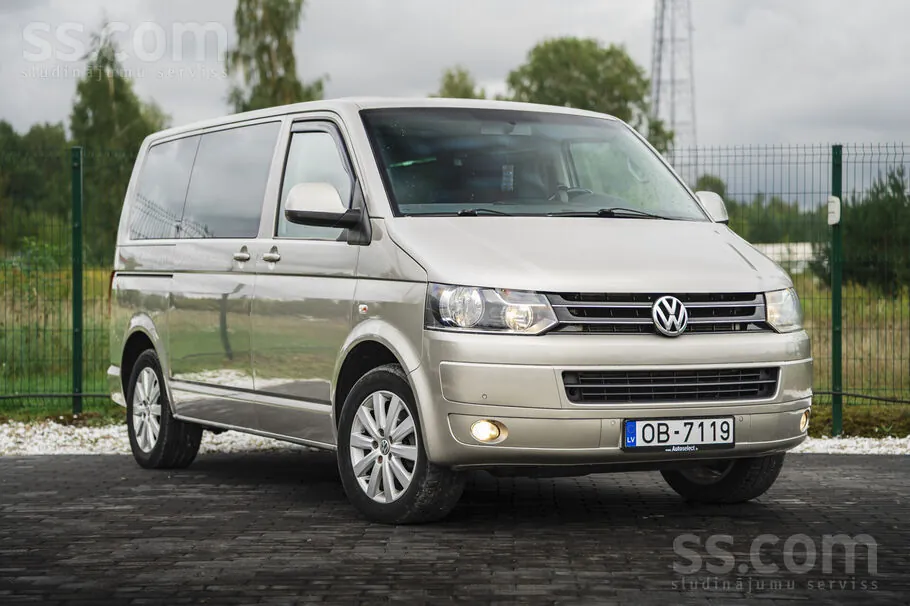 Volkswagen Multivan 2011 photo 3