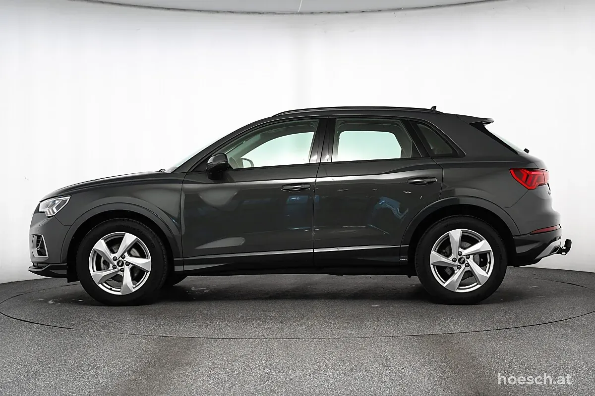 Audi Q3 2025 photo 3