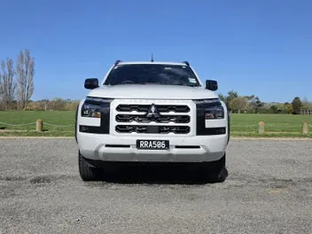 Mitsubishi Triton 2026 photo 3