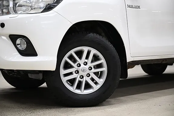 Toyota Hilux 2017 photo 3