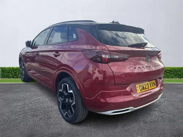 Vauxhall Grandland 2023 photo 2