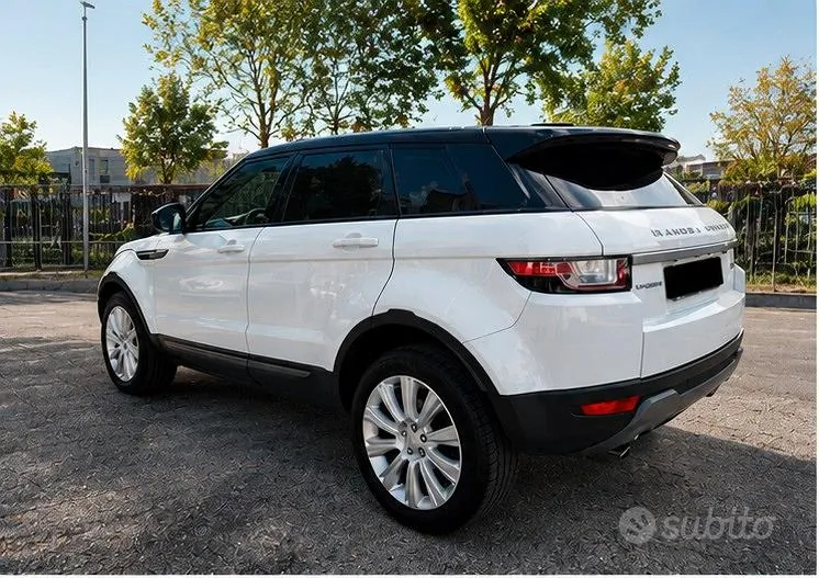 Land Rover Range Rover Evoque 2017 photo 2