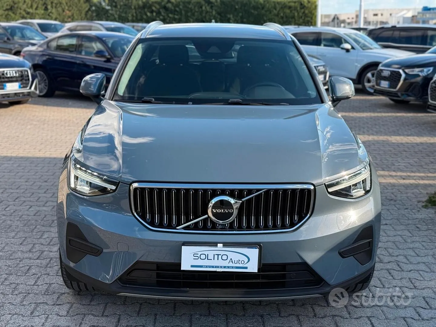 Volvo Xc40 2023 photo 2