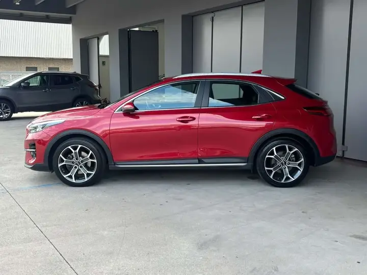 Kia Xceed 2019 photo 3
