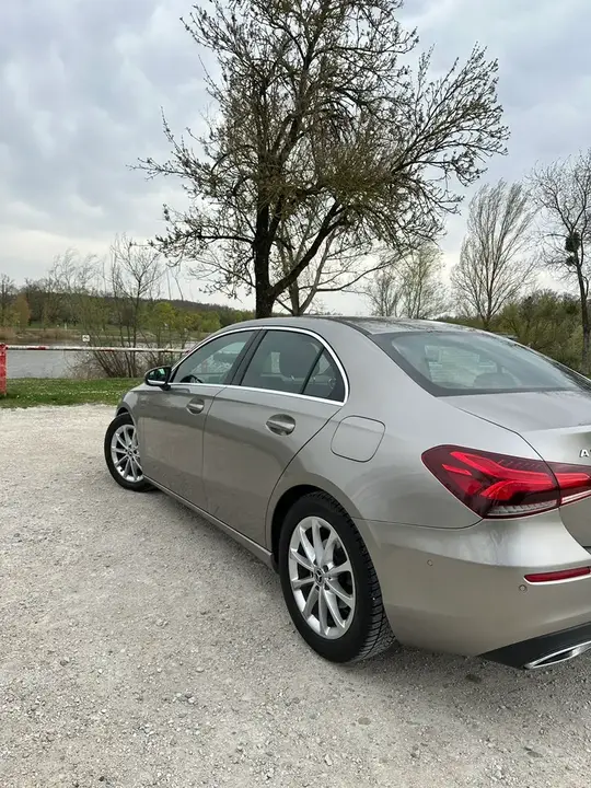 Mercedes-Benz A-Class 2020 photo 3