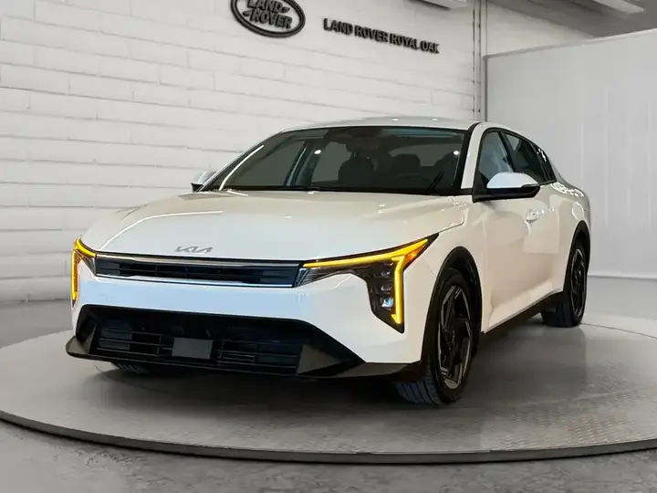 Kia K4