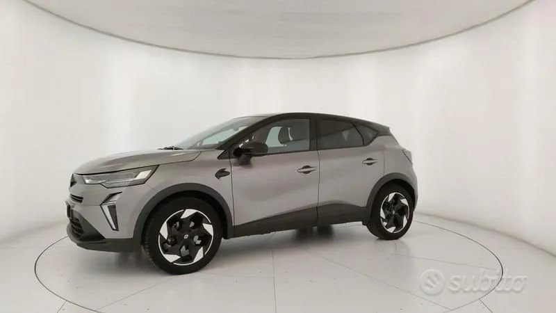Renault Captur 2025 photo 2