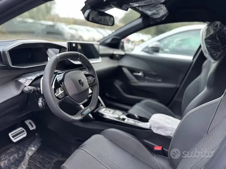 Peugeot 208 2025 photo 4