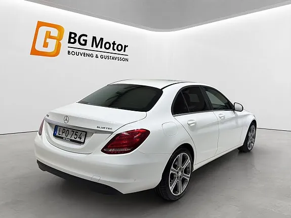 Mercedes-Benz C220 2015 photo 4