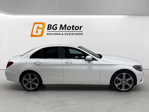 Mercedes-Benz C220 2015 photo 3