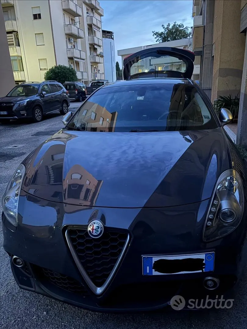 Alfa Romeo Giulietta 2019 photo 2