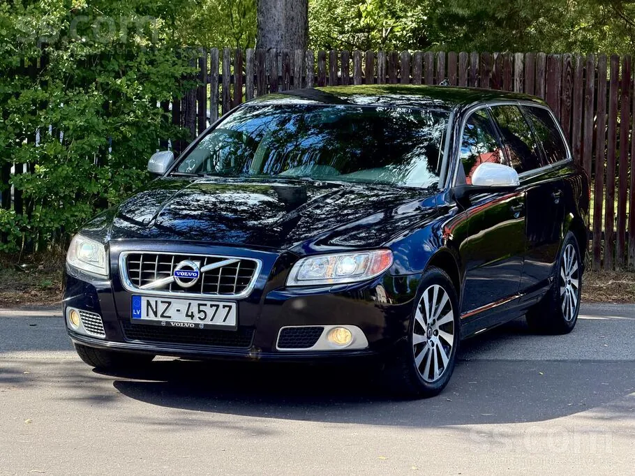 Volvo V70 2012 photo 5