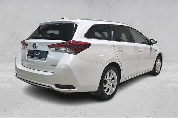 Toyota Auris 2018 photo 5