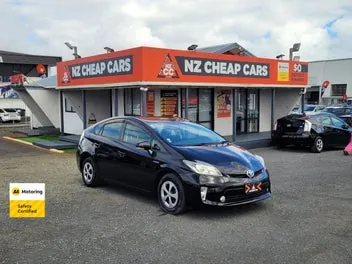 Toyota Prius 2013 photo 2