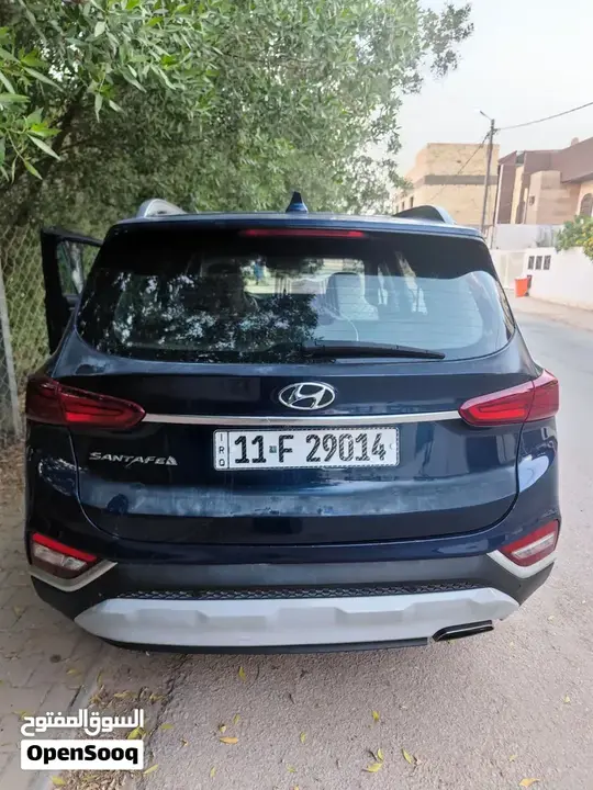 Hyundai Santa Fe 2019 photo 3