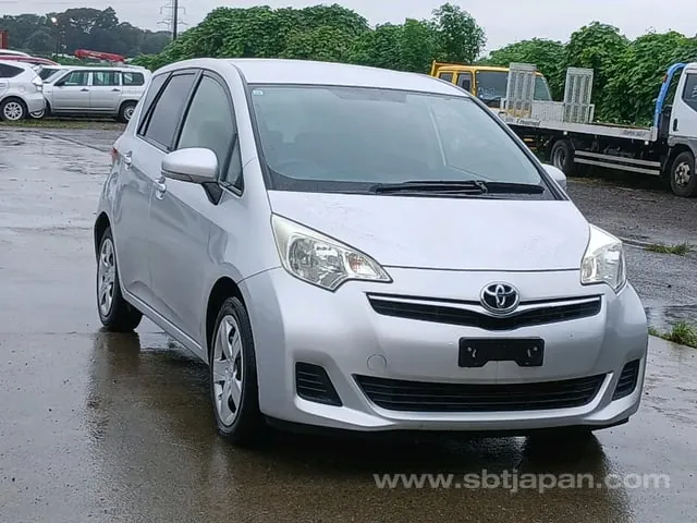 Toyota Ractis G