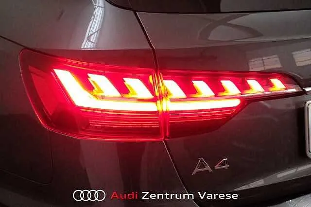 Audi A4 2023 photo 5