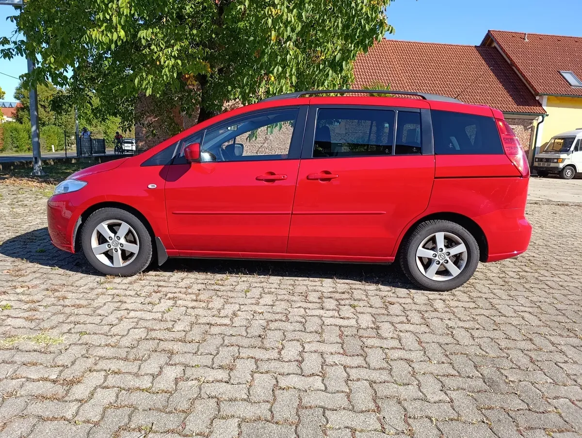 Mazda Mazda5 2007 photo 3