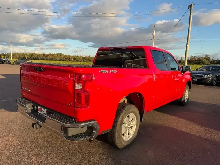 Chevrolet Silverado 2025 photo 4