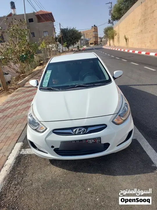 Hyundai Accent 2013 photo 4