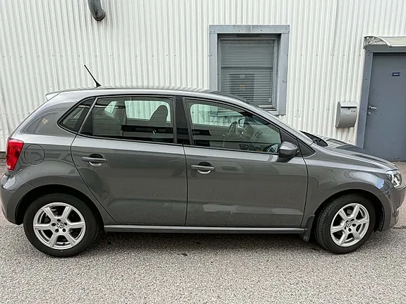 Volkswagen Polo 2012 photo 4