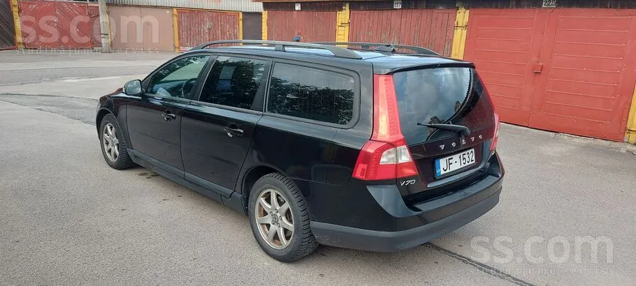 Volvo V70 2009 photo 3
