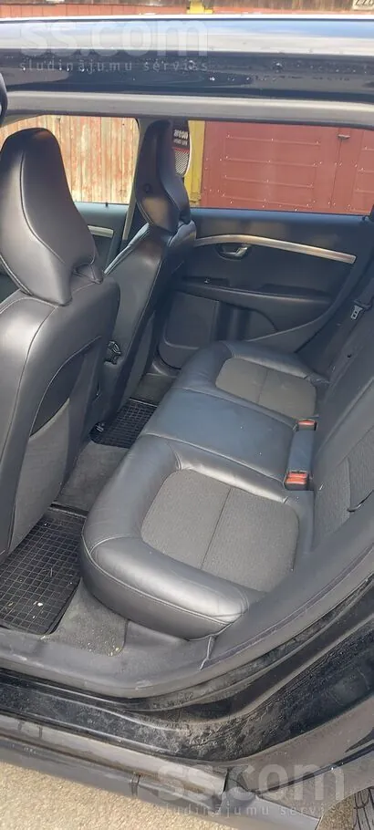 Volvo V70 2009 photo 5