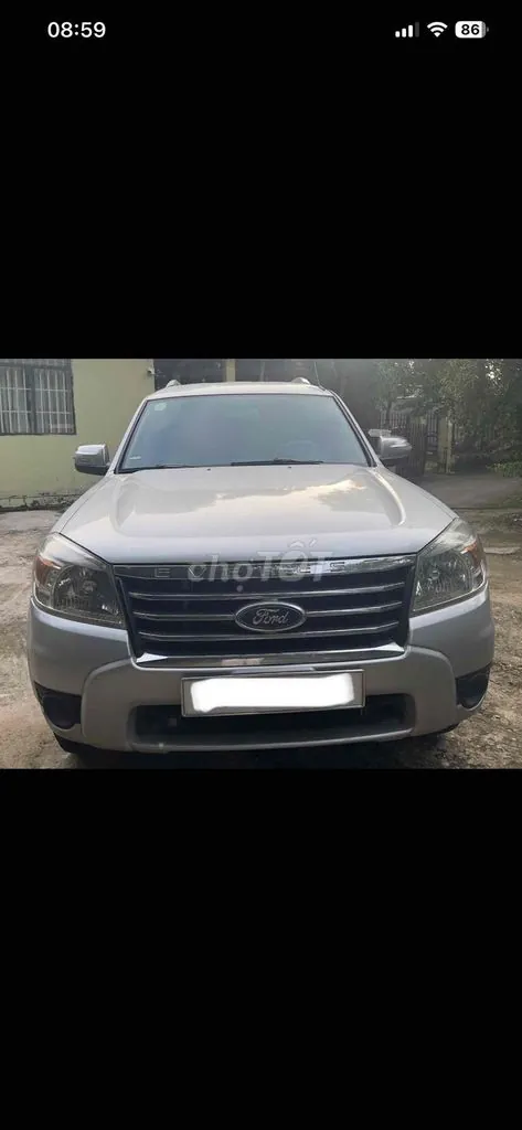 Ford Everest 2011 photo 2