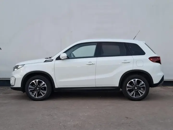 Suzuki Vitara 2023 photo 4