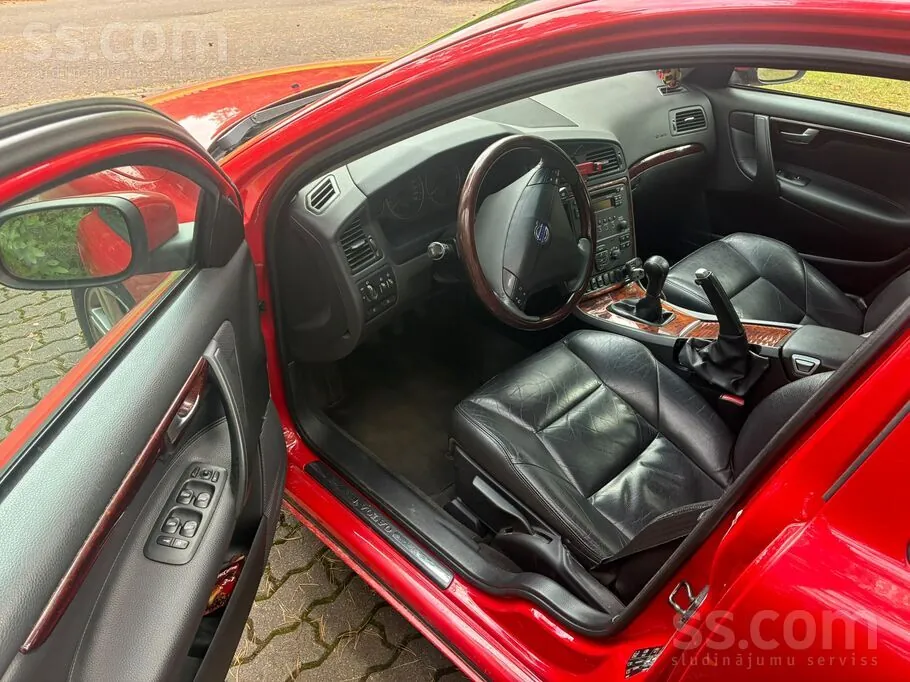 Volvo S60 2007 photo 2
