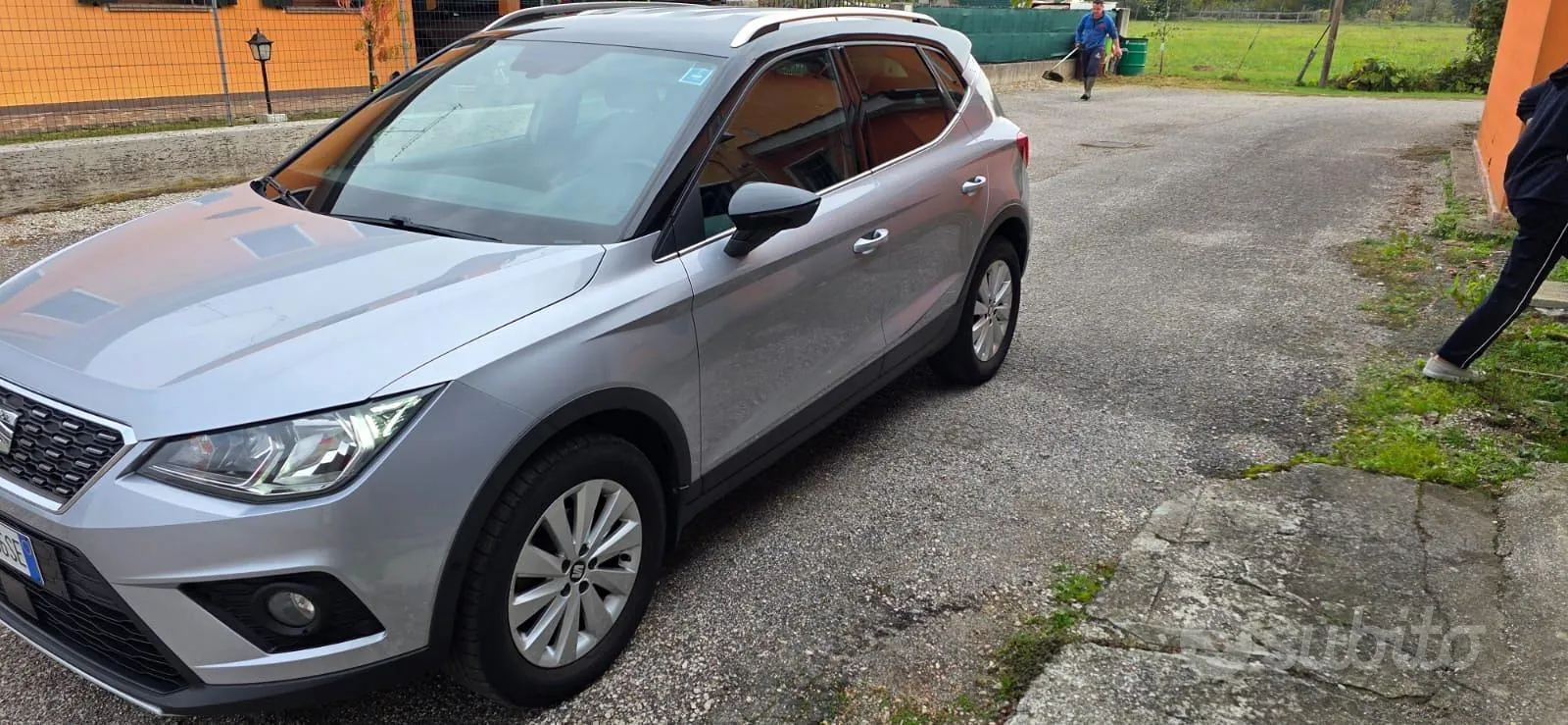 Seat Arona 2019 photo 3