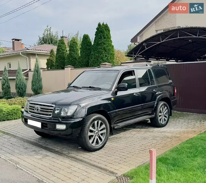 Toyota Land Cruiser 2005 photo 4