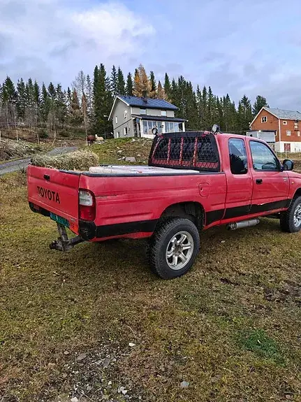 Toyota Hilux 2003 photo 5