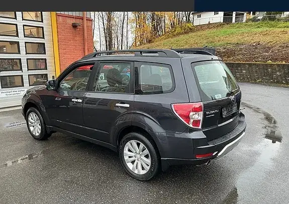 Subaru Forester 2012 photo 5