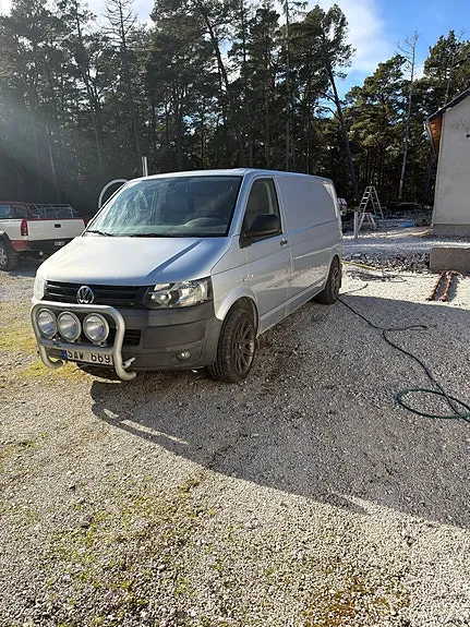 Volkswagen Transporter 2011 photo 2